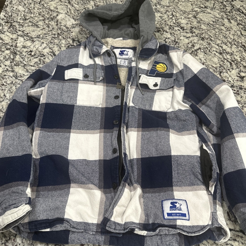 Starter NBA Indiana Pacers Sherpa Lined Plaid Hooded Jacket Medium